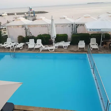 Apartment Complex “top” Sweti Wlas